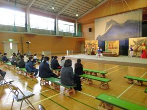 公演３
