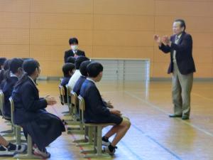 講演