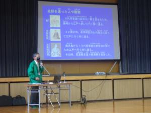 は４
