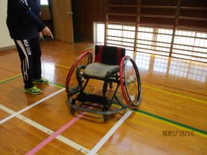 競技用車いす