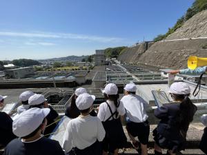 4年生の浄水場見学