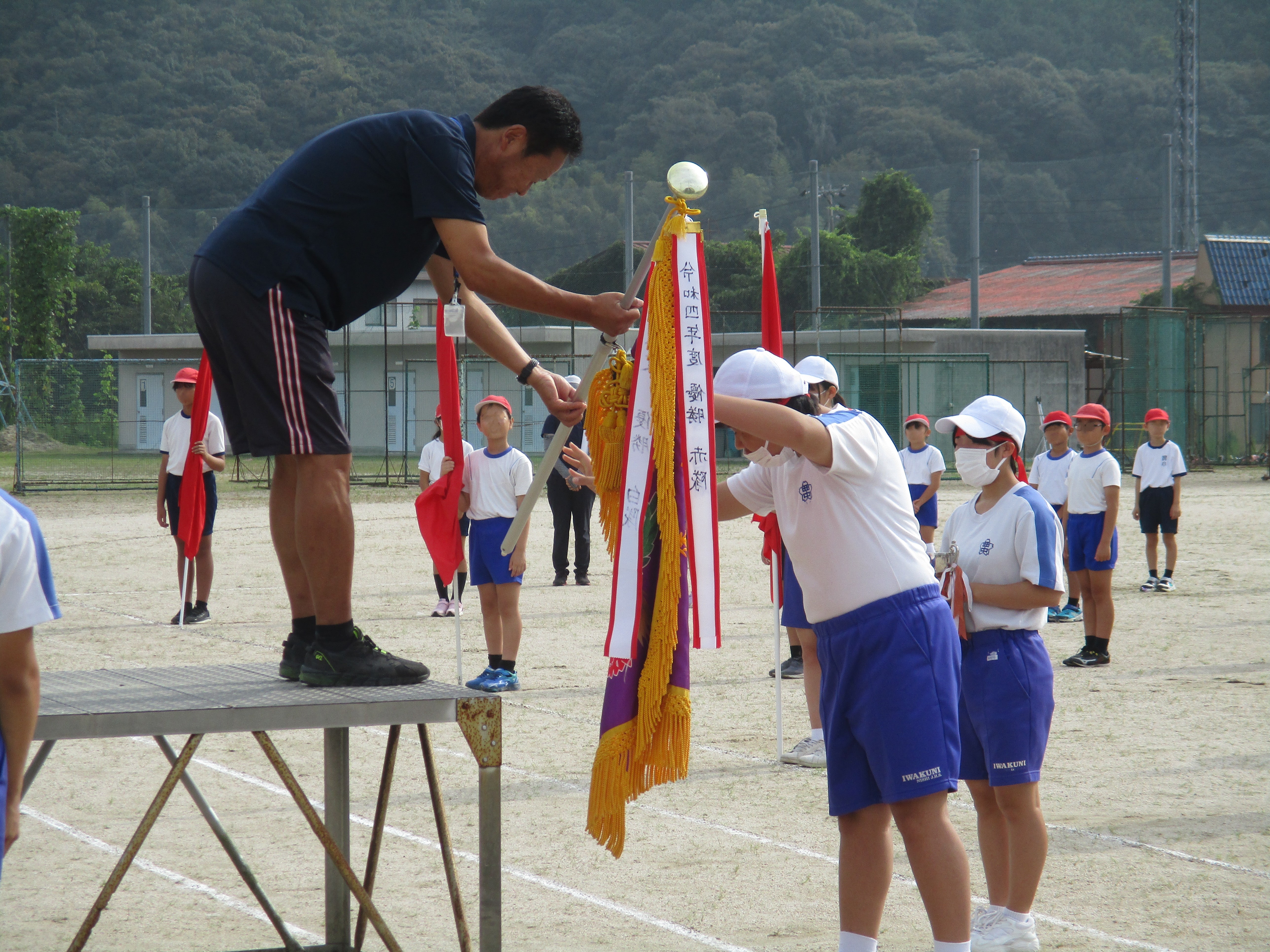 予行練習(優勝旗返還)