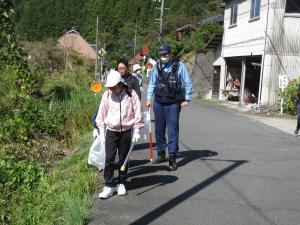 駐在所長さんと一緒に