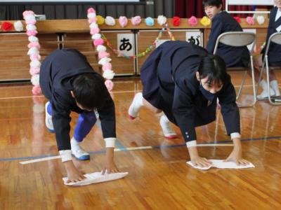 ぞうきんがけ