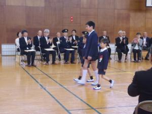 1年生入場