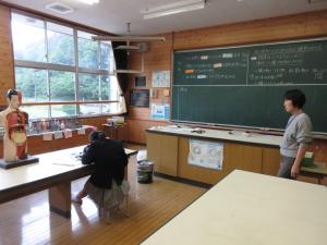 6年生の理科の様子
