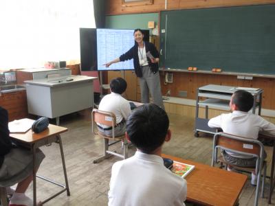 栄養教諭の先生