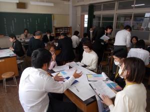 第３回学校運営協議会の様子