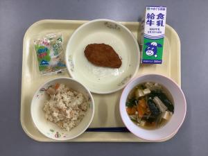 給食