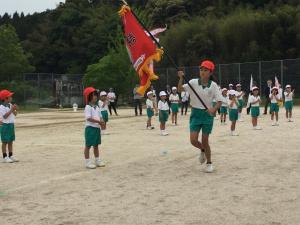 優勝旗授与