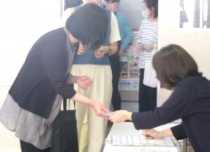 引き渡し4