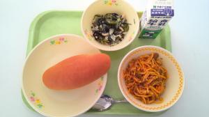 給食の写真
