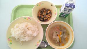 給食の写真