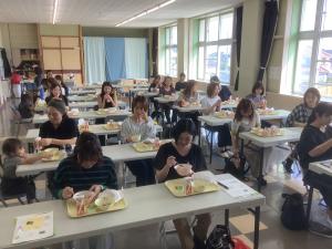 試食会