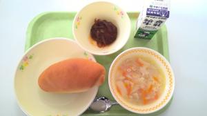 給食の写真