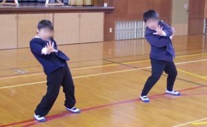 11月13日：学習発表会のリハーサルを行いました。あのダンスも踊ります。11月15日、皆様のご来校をお待ちしております。