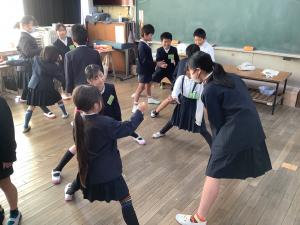 じゃんけん遊びを楽しみました