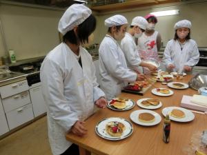 パンケーキ作りの様子