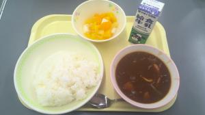 給食