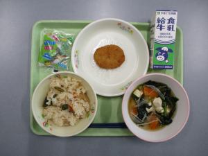 給食
