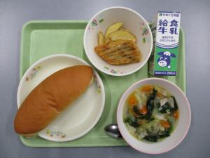 給食