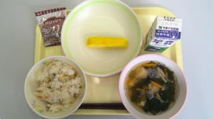 給食