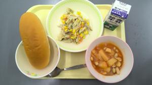 給食