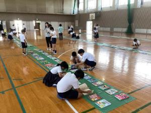 選書会