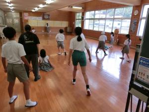 縦割り班遊び