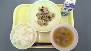 給食