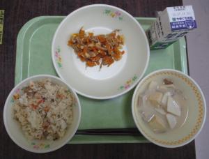 給食