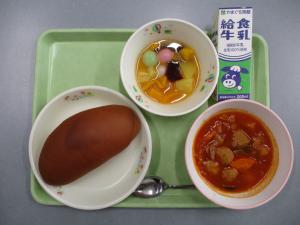 給食