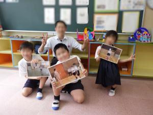 7月17日：一学期終業式を行いました。新入生が入り、3人で笑顔いっぱい、欠席０の充実した学期となりました。保護者・地域の皆様、ご協力ありがとうございました。