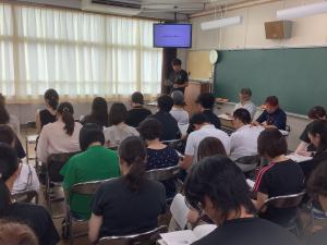体育担当から子ども達の体力について説明