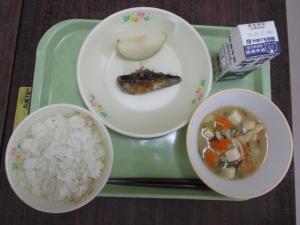 給食