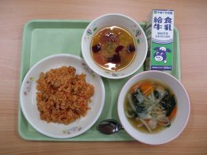 給食