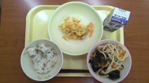 給食