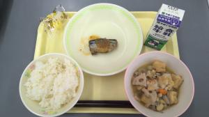 給食