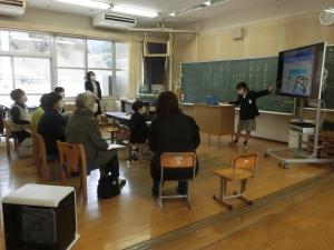 参観日の様子2・4年