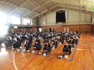 全校集会2