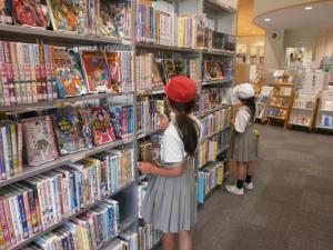 図書館見学