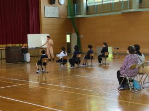 ピーターさんの講演会の様子1