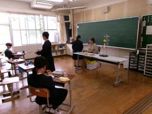 風鈴作りの様子1