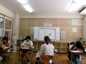 夏休み学習会の様子1