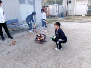 火起こしの様子3