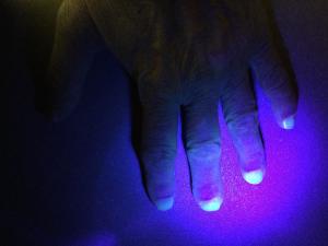 手洗い指導の様子1